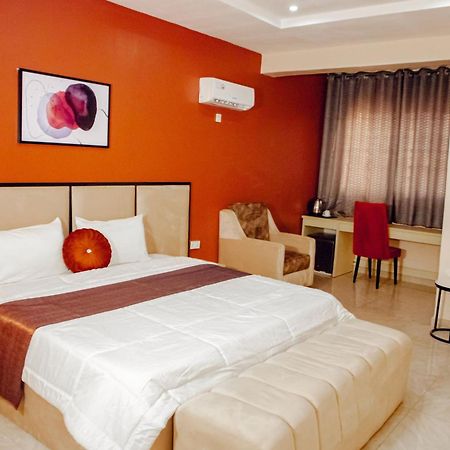 Nexus Xpress Hotel Abuja Bagian luar foto