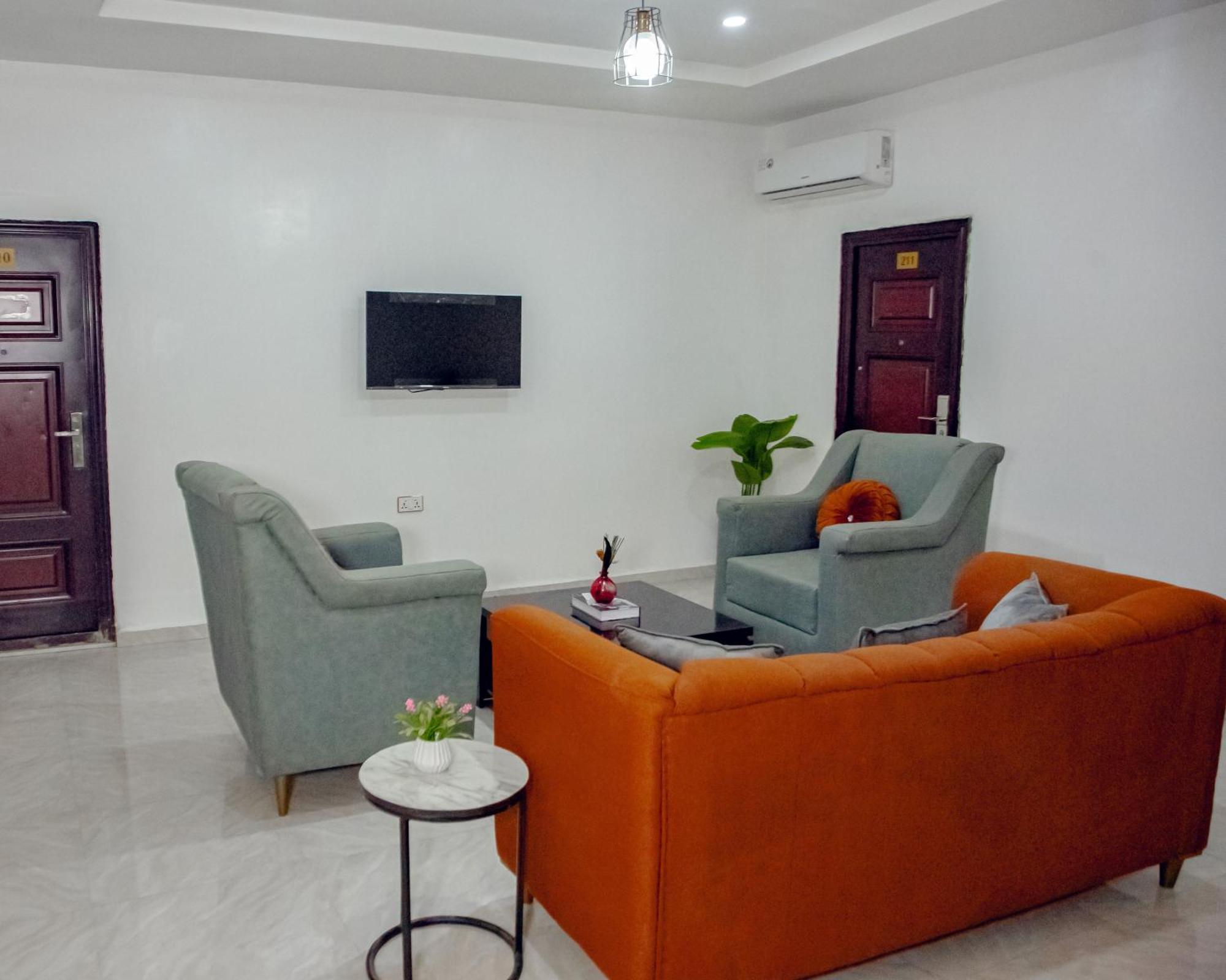 Nexus Xpress Hotel Abuja Bagian luar foto